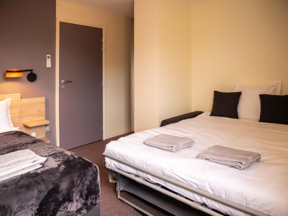 Logis Hotels Le Saint Pierre Moncoutant Экстерьер фото
